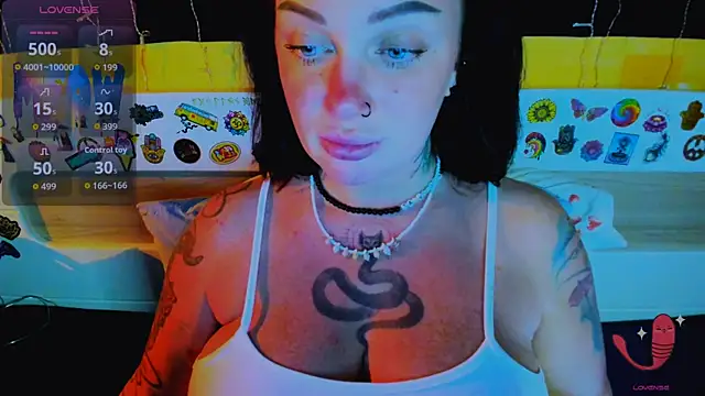 EllieOz online show from December 3, 2025, 3:55 pm