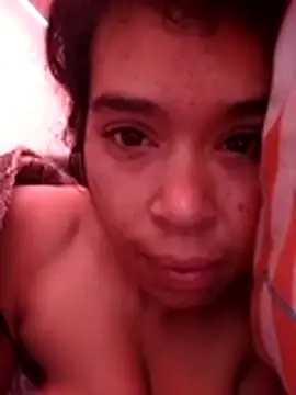 Angie-1998 online show from December 16, 2025, 12:53 pm