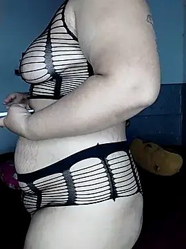 Snapshot of Day_Uzumaki chatting on October 5, 2025, 5:53 am Day Uzumaki online show from October 5, 2025, 5:53 am