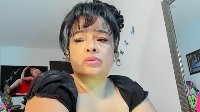 Snapshot of seleneh chatting on March 4, 2026, 6:59 pm seleneh online show from March 4, 2026, 6:59 pm