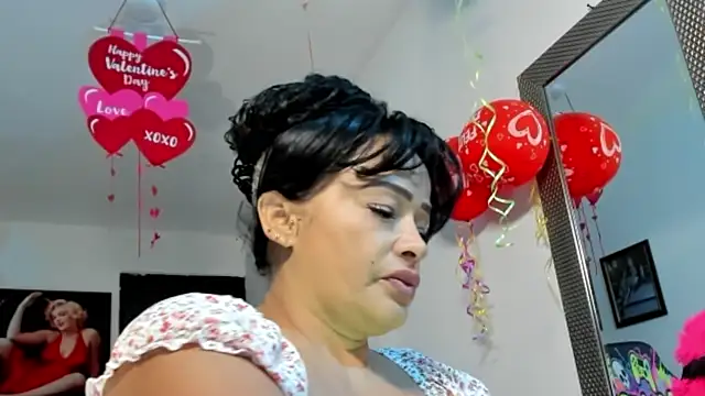 Snapshot of seleneh chatting on February 20, 2026, 8:55 pm seleneh online show from February 20, 2026, 8:55 pm