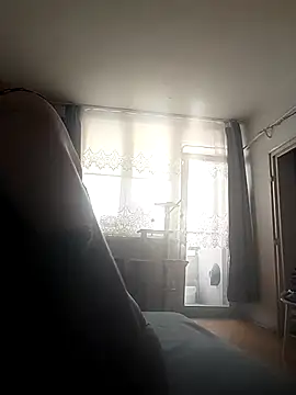 Snapshot of LauraBaby chatting on February 13, 2026, 8:14 am LauraBaby online show from February 13, 2026, 8:14 am