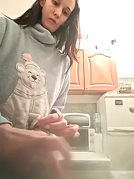 Snapshot of LauraBaby chatting on February 26, 2026, 5:24 pm LauraBaby online show from February 26, 2026, 5:24 pm