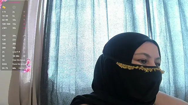 Amina hafsa online show from July 31, 2026, 7:11 pm