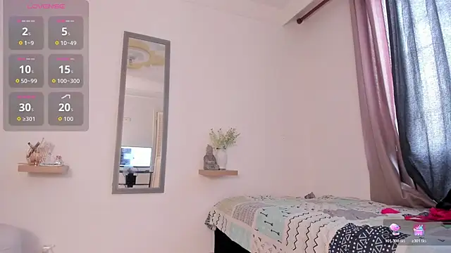 Amina hafsa online show from November 14, 2025, 7:39 pm