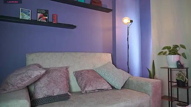 roselinedior online show from July 19, 2026, 8:16 pm
