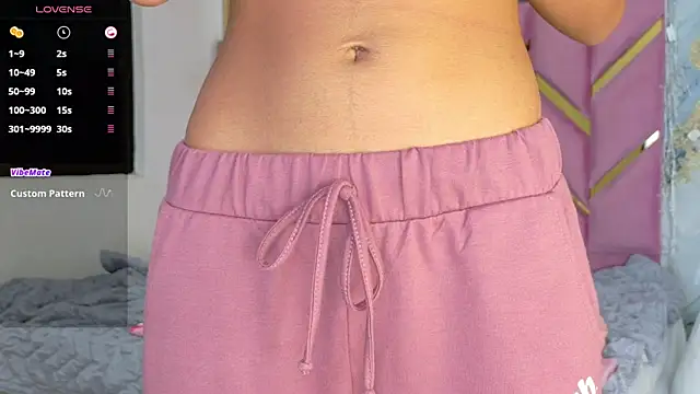 daddyissuesss  online show from September 24, 2025, 7:42 pm