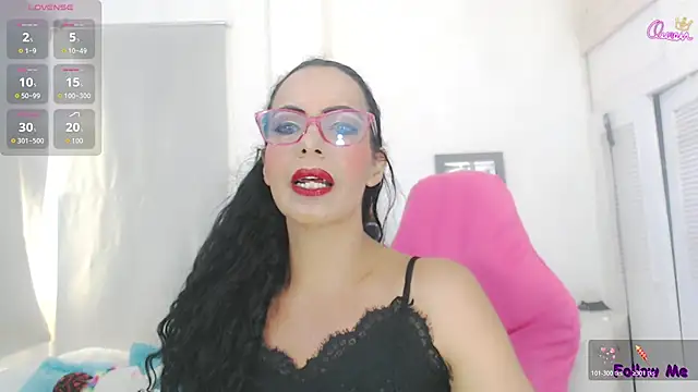 Snapshot of sasha_mom69_ chatting on July 22, 2026, 3:58 pm sasha mom69 online show from July 22, 2026, 3:58 pm
