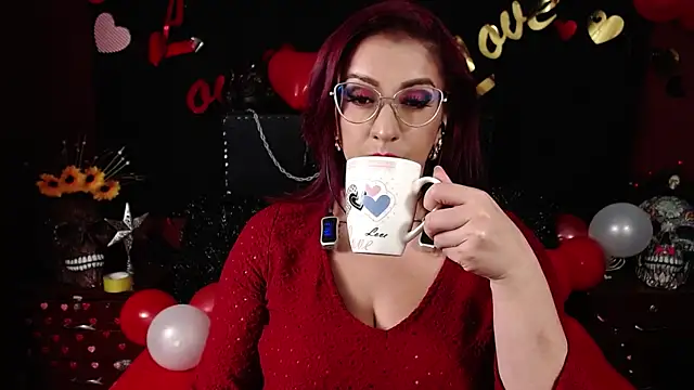 andreafetishx online show from February 14, 2026, 10:43 pm