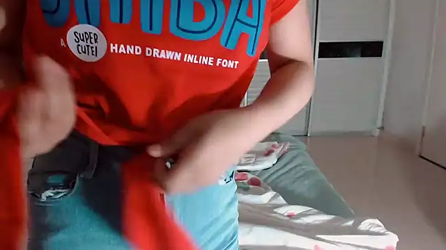 -Lucky Girl online show from June 25, 2026, 12:54 pm
