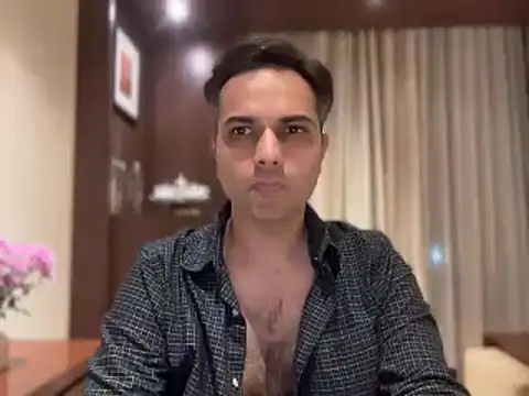 immog727 online show from March 11, 2025, 5:02 pm