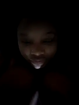 Jhoxy M online show from October 7, 2025, 3:29 am