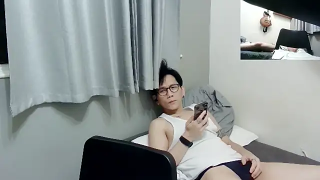 UndreamtM online show from September 14, 2025, 1:55 pm