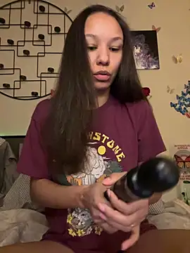  Neeka  online show from January 8, 2025, 11:21 am