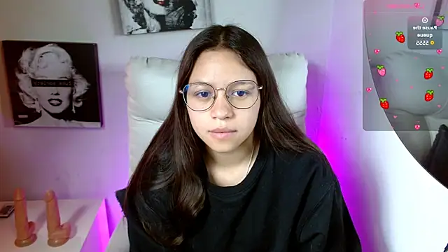 SamanthaRoldaan online show from September 23, 2025, 2:02 pm