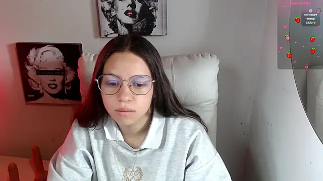 SamanthaRoldaan online show from November 6, 2025, 4:00 pm