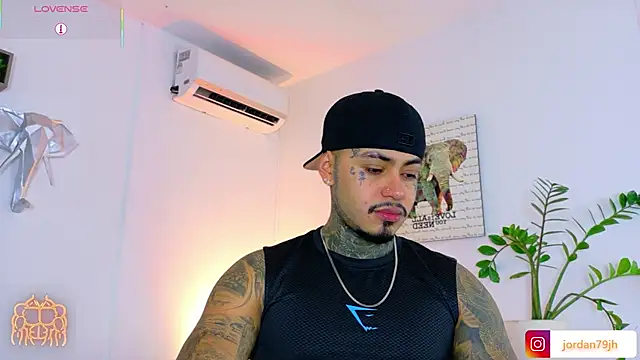 JordanSmiith  online show from July 23, 2026, 10:17 pm