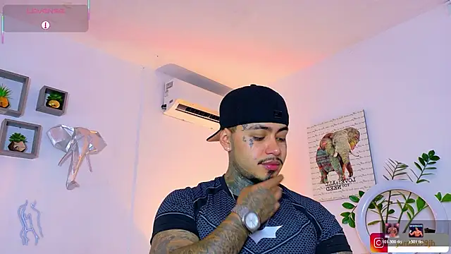 JordanSmiith  online show from August 4, 2026, 8:57 pm