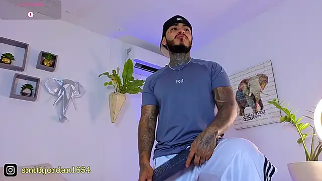 JordanSmiith  online show from September 12, 2025, 8:52 pm