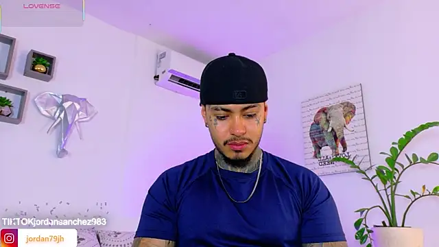 Snapshot of JordanSmiith_ chatting on June 6, 2026, 9:53 pm JordanSmiith online show from June 6, 2026, 9:53 pm