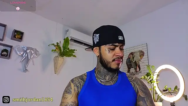 JordanSmiith  online show from September 19, 2025, 8:24 pm