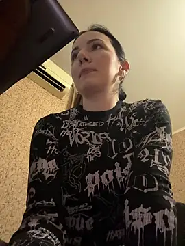 Snapshot of naughty_lucifer chatting on December 16, 2025, 2:21 pm naughty lucifer online show from December 16, 2025, 2:21 pm