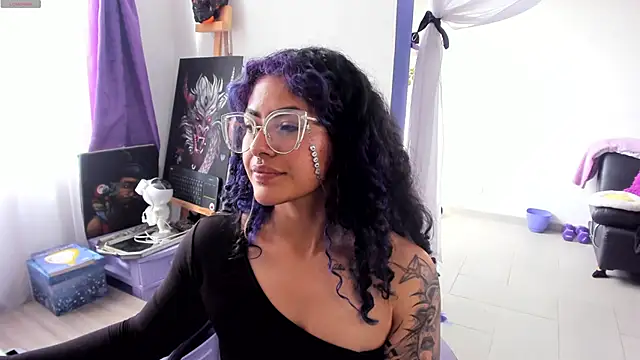 witchviolet online show from September 9, 2025, 8:07 pm