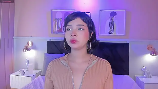 chloe watson  online show from June 9, 2026, 5:14 pm