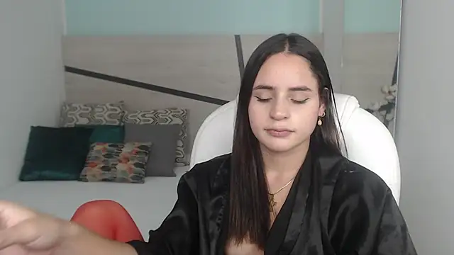 Snapshot of heidy_hoiss chatting on February 8, 2025, 11:24 pm heidy hoiss online show from February 8, 2025, 11:24 pm