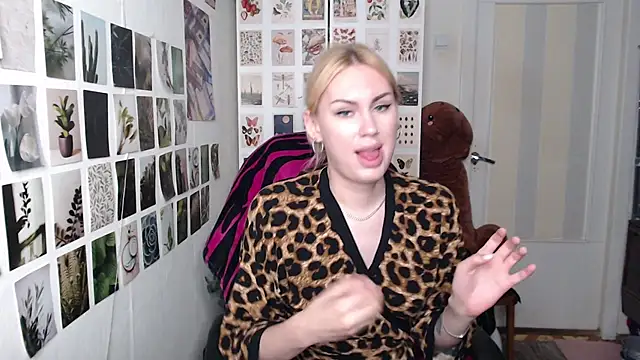 CapriScorpion online show from July 21, 2026, 2:07 pm