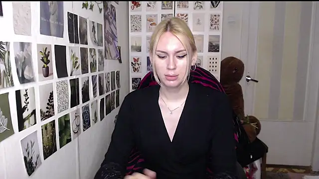 CapriScorpion online show from June 18, 2026, 1:38 pm