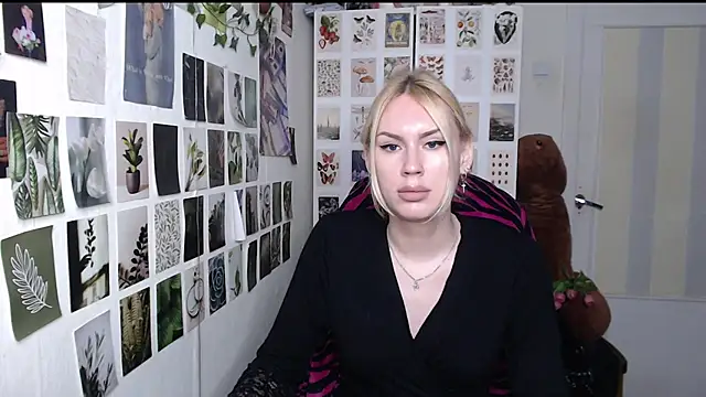 CapriScorpion online show from June 15, 2026, 11:21 am