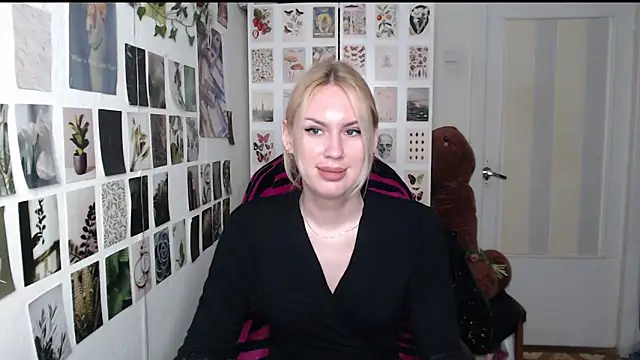 CapriScorpion online show from June 21, 2026, 12:44 pm