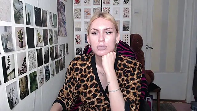 CapriScorpion online show from July 24, 2026, 10:55 am