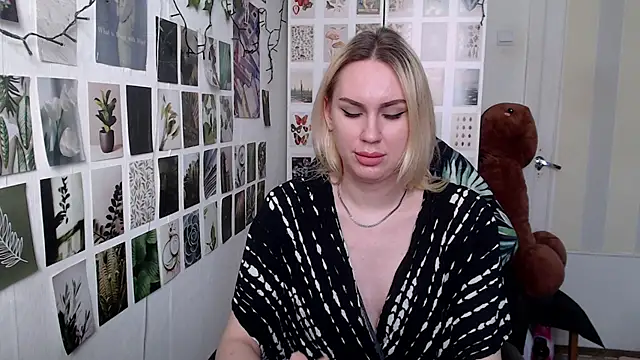 CapriScorpion online show from February 21, 2026, 11:34 am