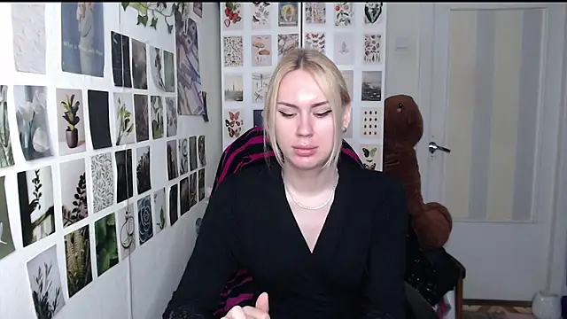 CapriScorpion online show from June 22, 2026, 1:41 pm