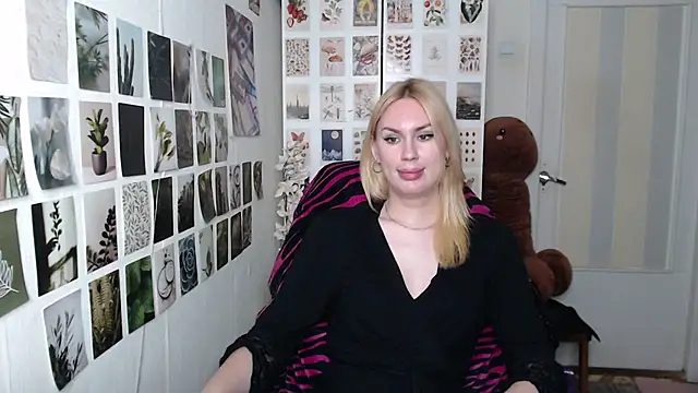 CapriScorpion online show from July 28, 2026, 6:20 pm