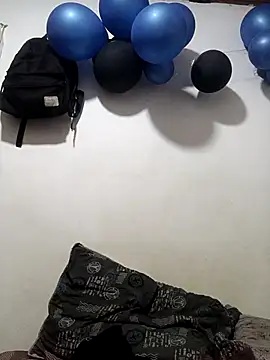 mademonsexy online show from September 24, 2025, 9:10 pm