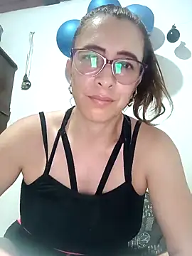 mademonsexy online show from September 26, 2025, 2:40 am