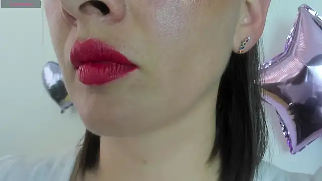 queen fetish online show from June 16, 2026, 5:46 pm