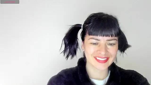 queen fetish online show from January 8, 2026, 2:34 pm