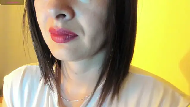 queen fetish online show from October 26, 2025, 10:26 am