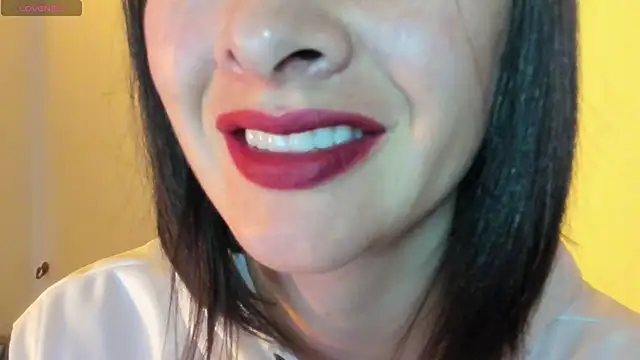 queen fetish online show from October 14, 2025, 10:38 am