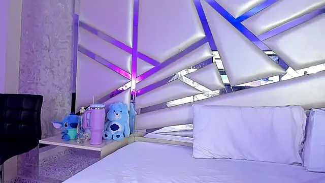 Miia002 online show from September 25, 2025, 3:12 am