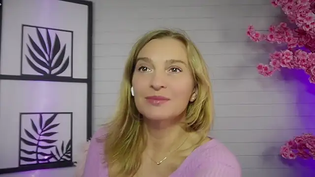 ms natty online show from October 12, 2025, 7:15 pm