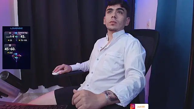 Jey keler1 online show from April 15, 2026, 7:03 am