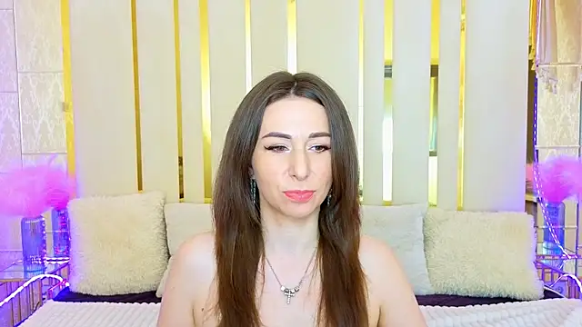 KimmmLi online show from June 18, 2026, 1:05 pm
