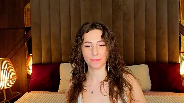 Snapshot of KimmmLi chatting on May 7, 2026, 1:03 pm KimmmLi online show from May 7, 2026, 1:03 pm