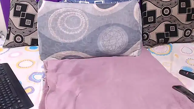 BLACKberry008 online show from March 10, 2026, 12:25 am