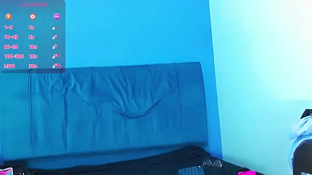 angelicatorrecm101 online show from December 5, 2024, 11:34 pm